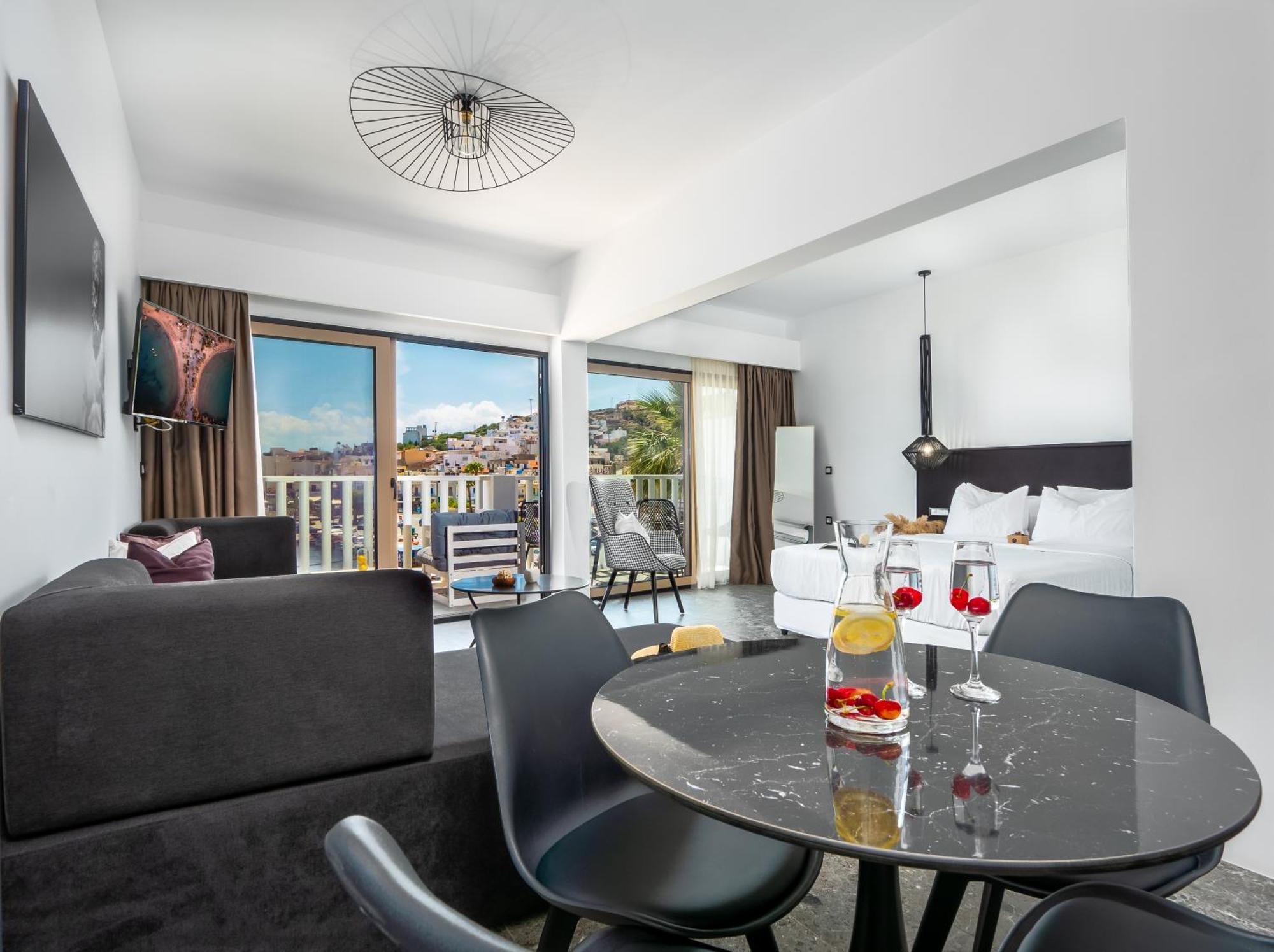 Kalypso Suites Hotel - Adults Only Элунда Экстерьер фото