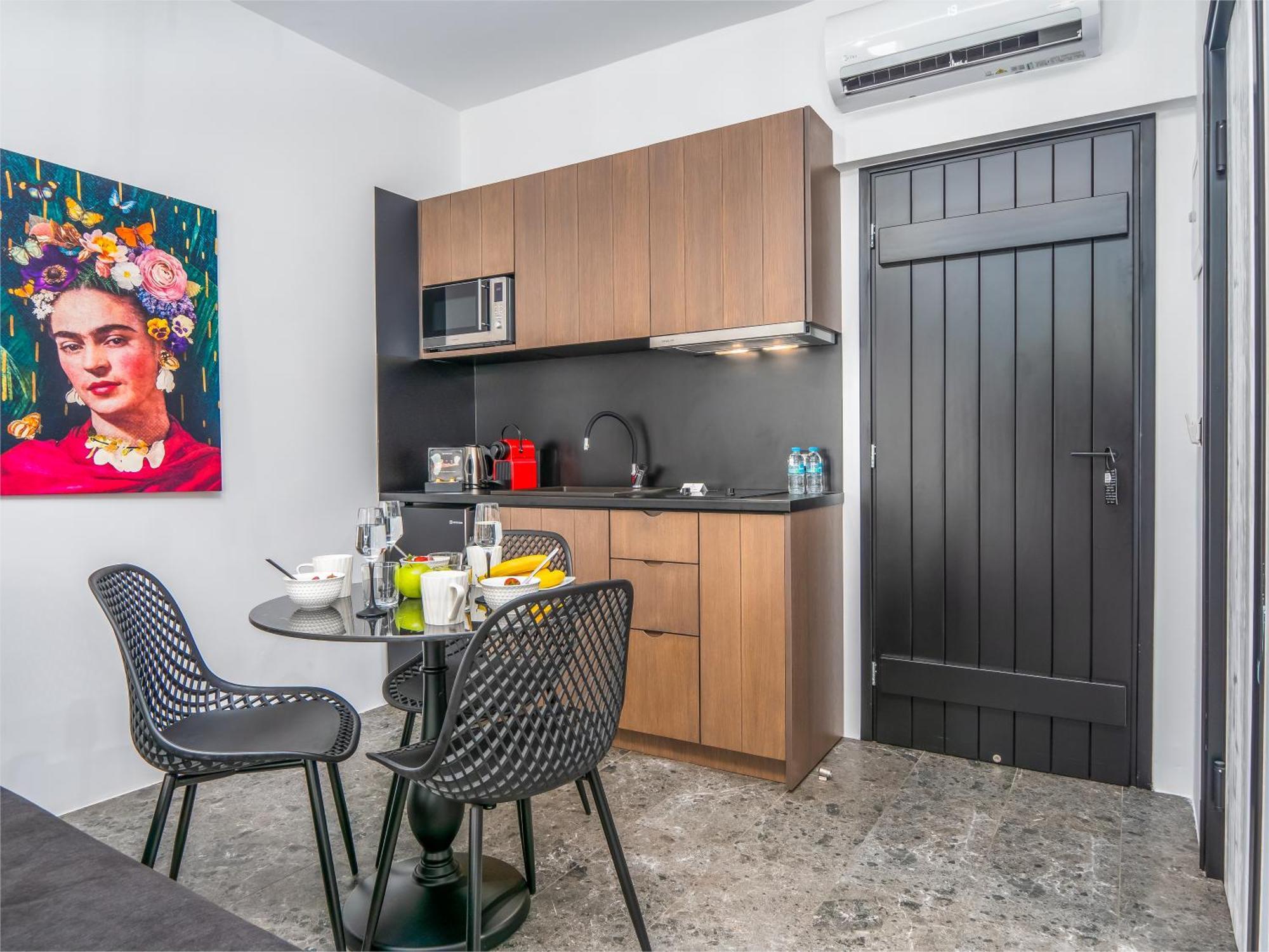 Kalypso Suites Hotel - Adults Only Элунда Экстерьер фото