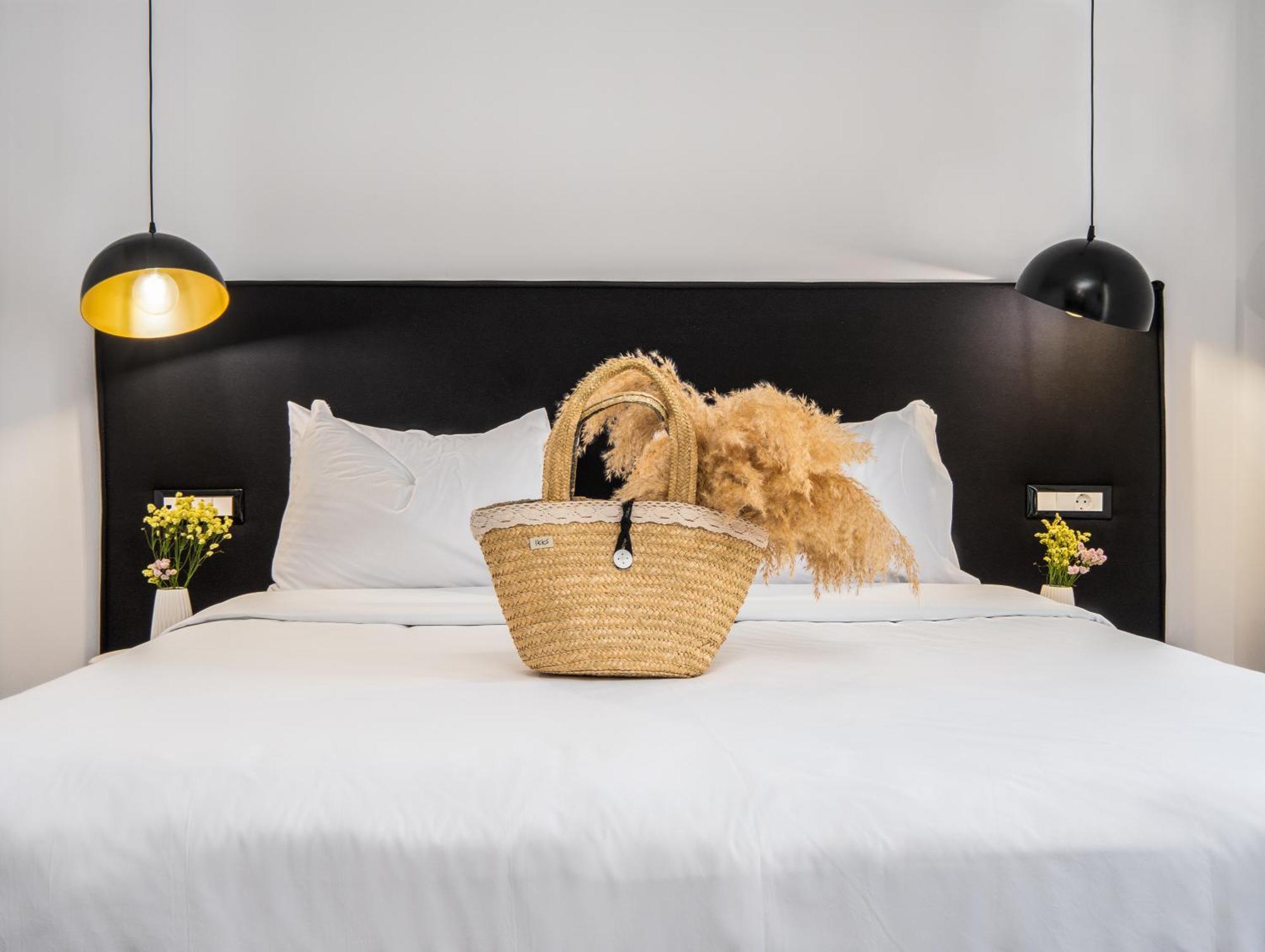 Kalypso Suites Hotel - Adults Only Элунда Экстерьер фото