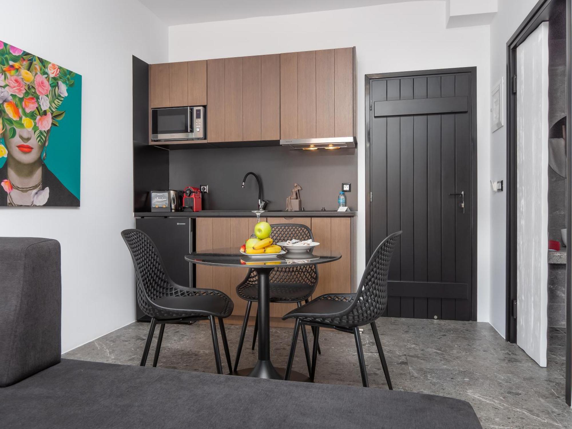Kalypso Suites Hotel - Adults Only Элунда Экстерьер фото